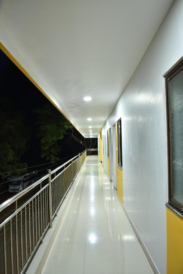 Hotel Gananjaya Gokarna  Exterior photo